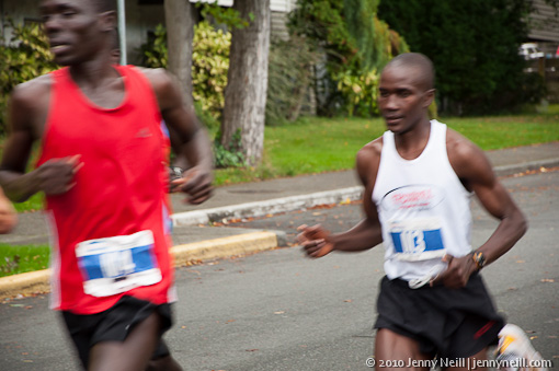 Kenyan teammates compete in the 2010 Victoria marathon